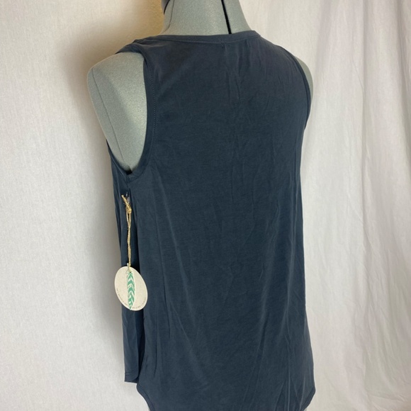 Black Modal Fiber tank by Hummingbird. Criss cross design. - Picture 4 of 10